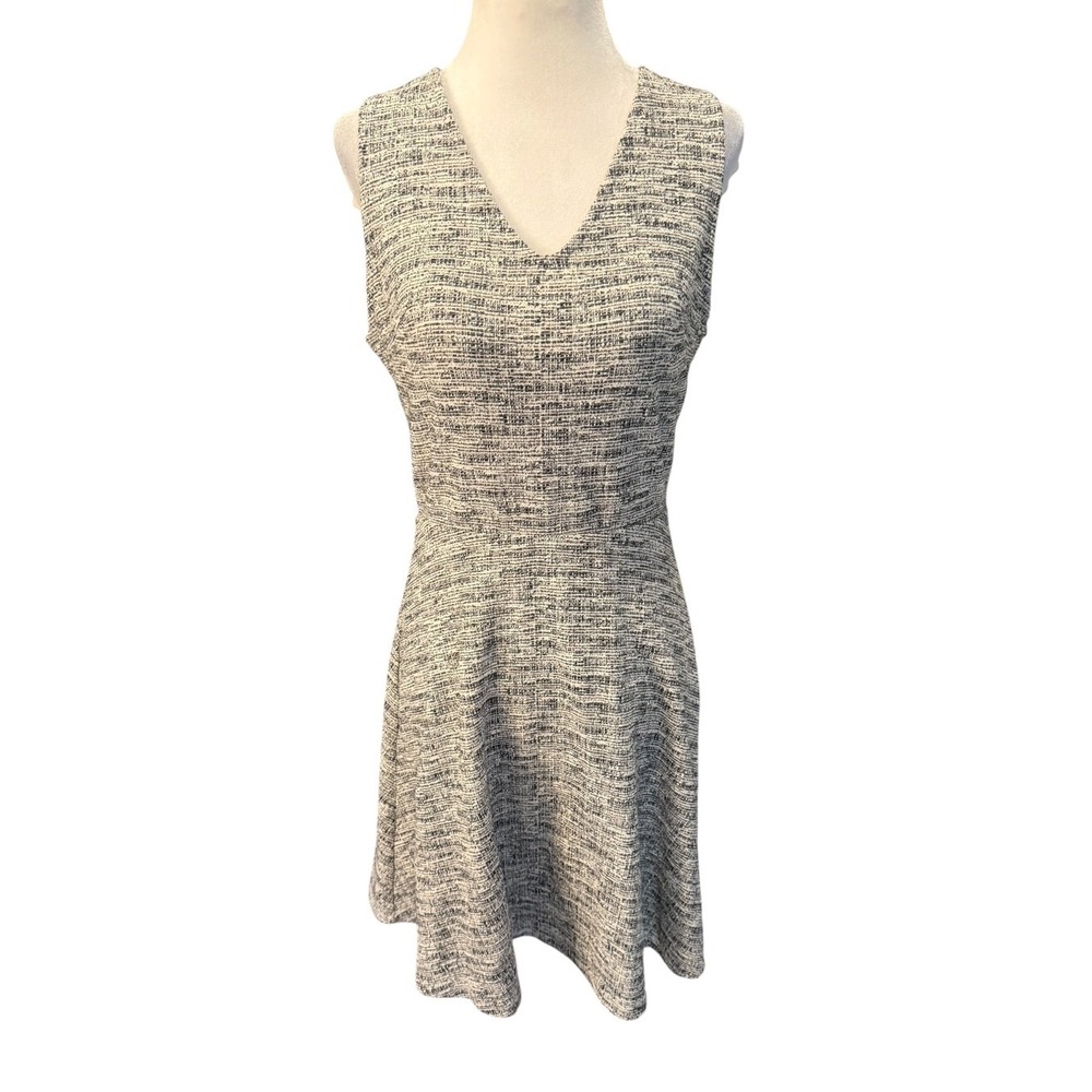 Gilli Womens Black White Marled Textured Fit & Flare V-Neck Tie Back Dress Small